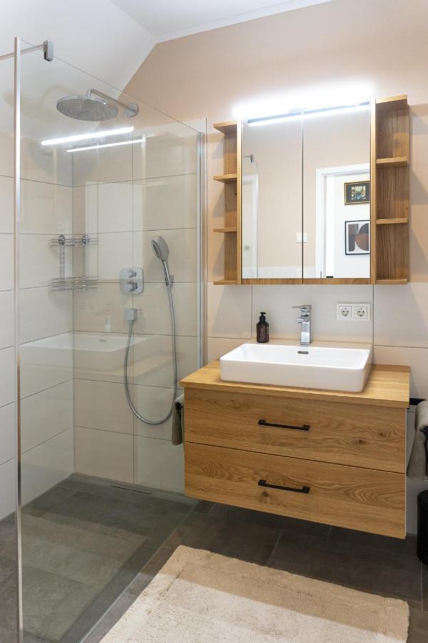 Design Wohnung 'Eiche' Auf Dem Bodanrueck Radolfzell am Bodensee Luaran gambar